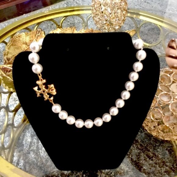 TORY BURCH ROXANNE PEARLS STATEMENT CHOKER NECKLACE - Picture 1 of 7